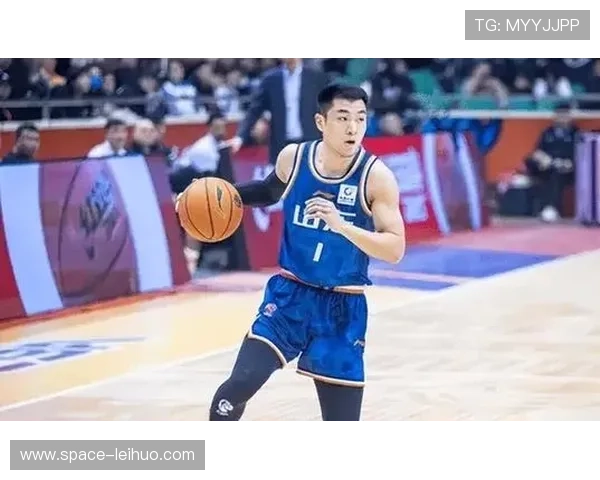 山东高速男篮公布新赛季阵容,高诗岩陶汉林领衔核心框架 山东高速男篮公布新赛季阵容,高诗岩陶汉林领衔核心框架